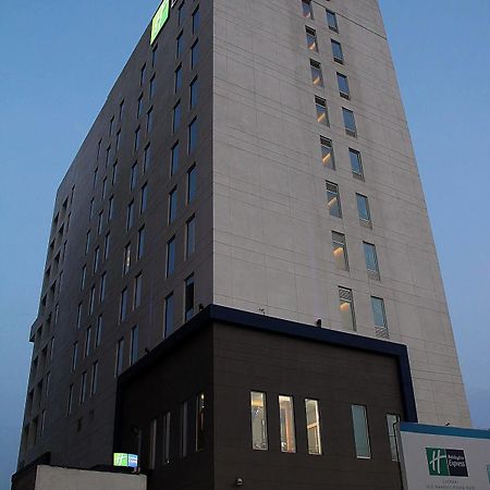 Holiday Inn Express Chennai Old Mahabalipuram Road Exterior foto