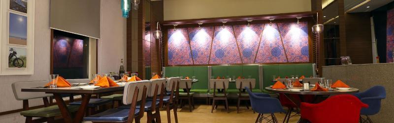 Holiday Inn Express Chennai Old Mahabalipuram Road Exterior foto
